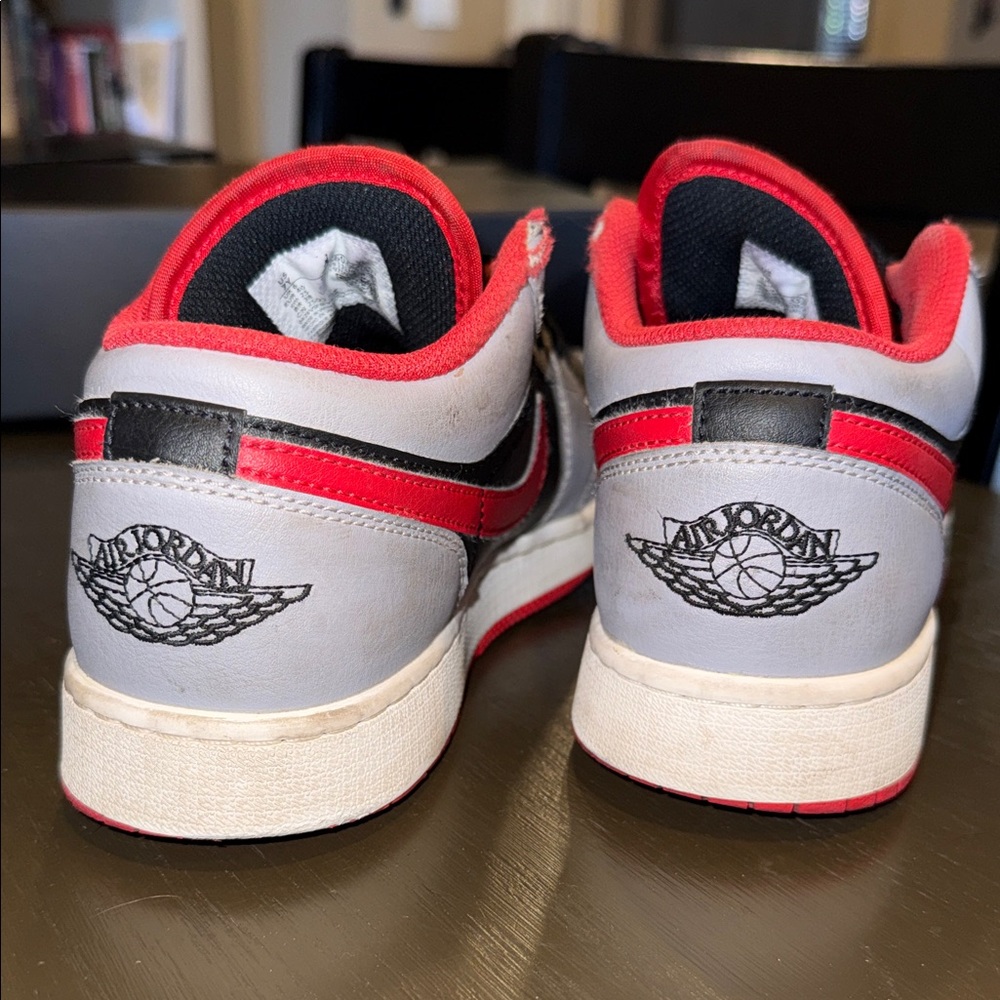 Youth Nike Air Jordans 7Y - Picture 5 of 10